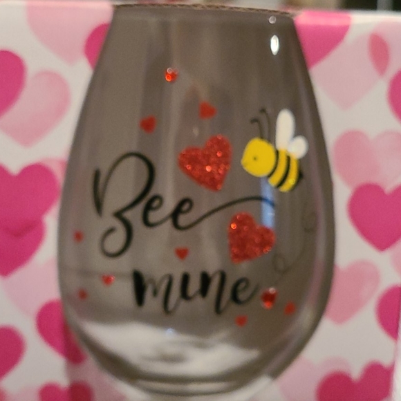 New! Set of two Stemless Wine Glasses - Picture 9 of 10